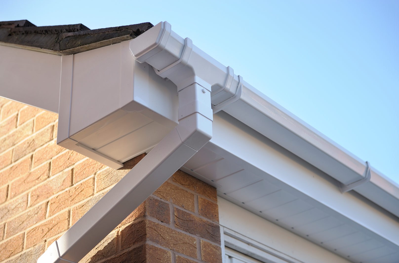 Guttering fascia and soffit installation